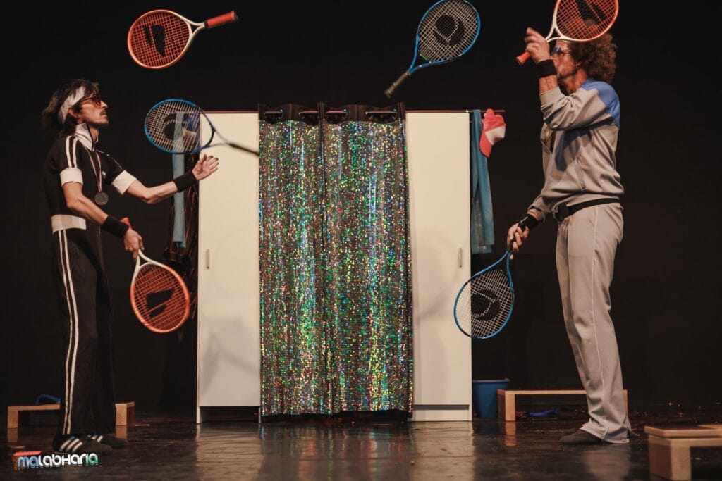 Duofitness Dúo Fitness - Espectáculo de acrobacia y comedia por Manolo Carambolas